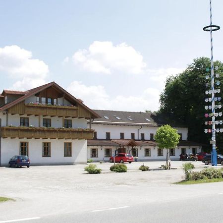 Landgasthof Pauliwirt Erharting المظهر الخارجي الصورة